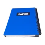 رنگ: آبی Alt Text: NB647 آبی دفتر یادداشت پاپکو با جلد متالیک ضد خش و ۱۰۰ برگ خط‌دار